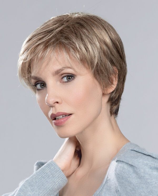 CARA 100 DELUXE Synthetic Wig
