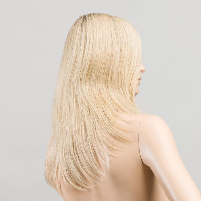 EMOTION DELUXE Natural Premium Wig