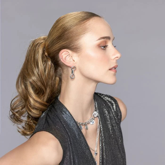 FRIZZANTE Synthetic Hair Scrunchie