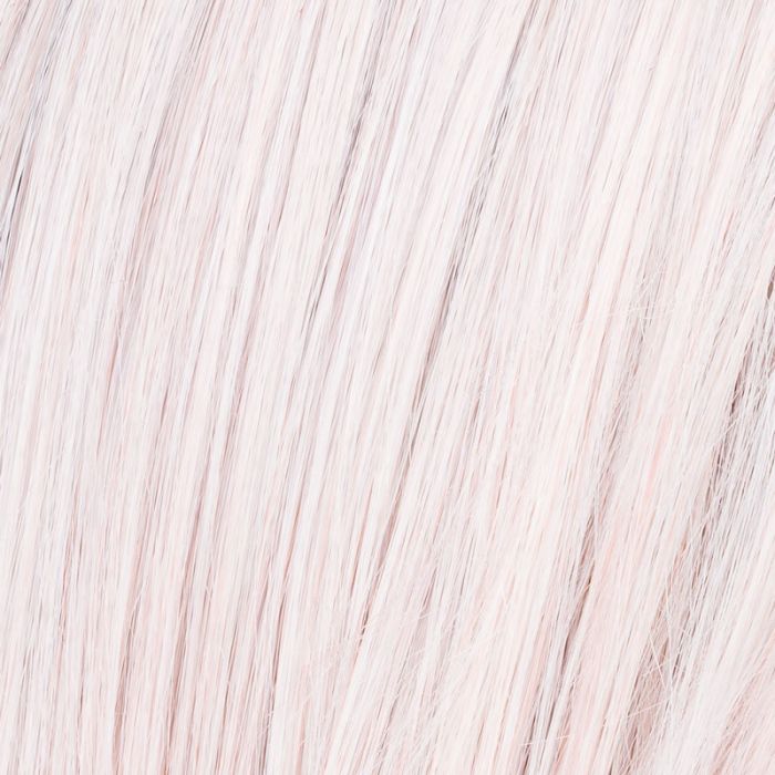 LUNA Styleable Synthetic Wig