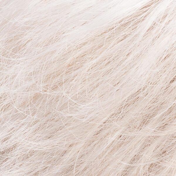 Posh Deluxe Wig | Synthetic Hair