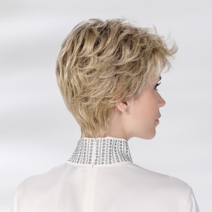 Posh Deluxe Wig | Synthetic Hair