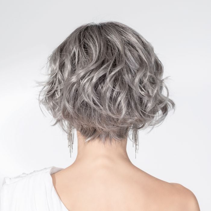 ROMANCE DELUXE Synthetic Hair Wig